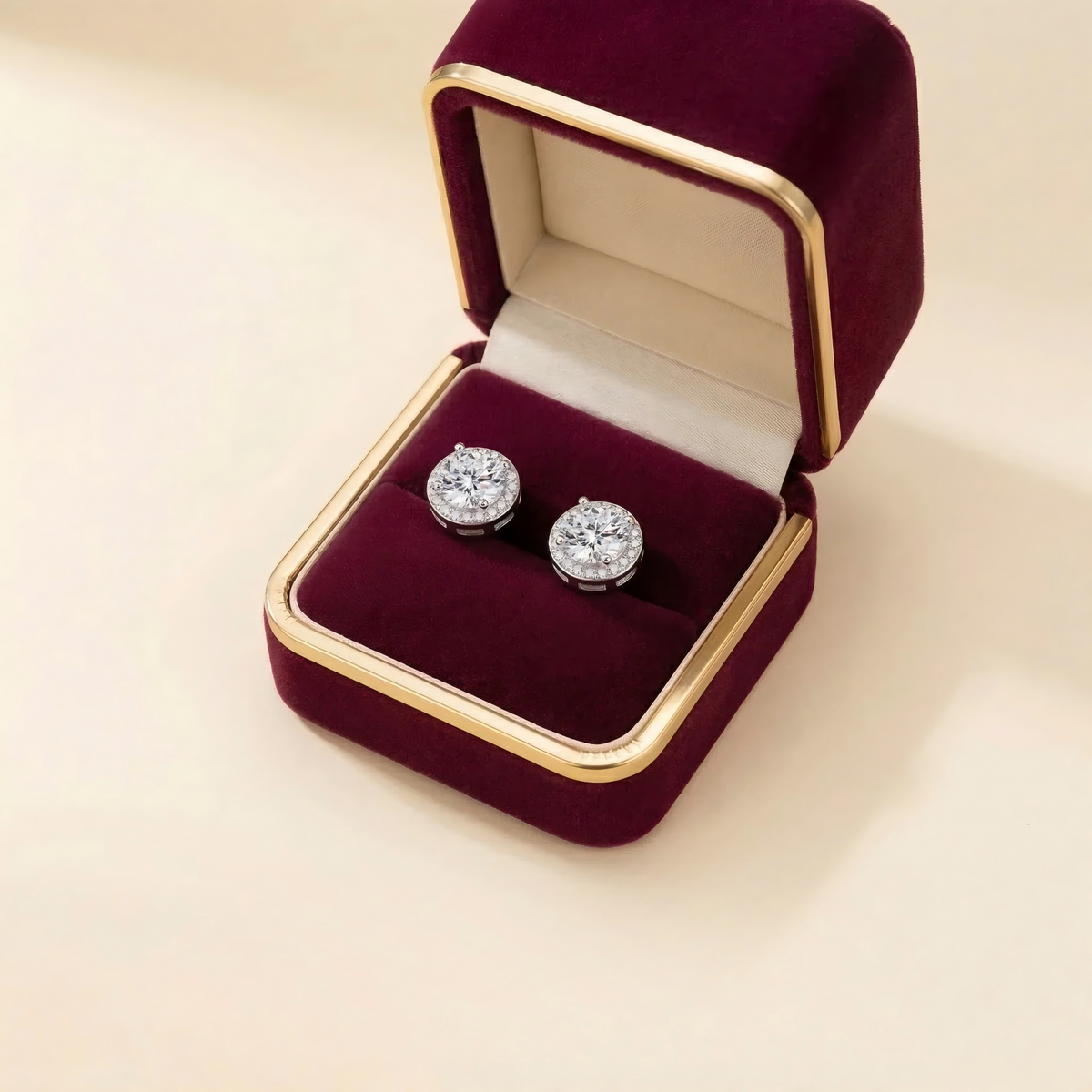 Sparkling Round Diamond Stud Magnetic Earrings